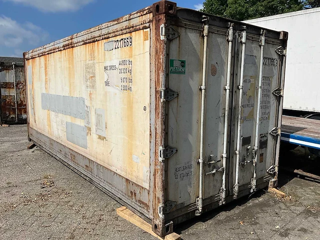 Geïsoleerde container 600x240x245cm - afbeelding 1 van  9