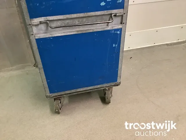 Geïsoleerde voedsel transportwagen - afbeelding 2 van  5
