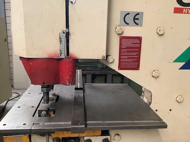 Geka - 2008 - hydracrop 80/sd - pons- en knipmachine - afbeelding 5 van  6