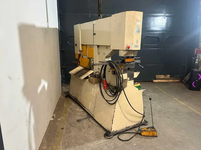 Geka - hydracrop 100/sd - ponsmachine - afbeelding 12 van  12