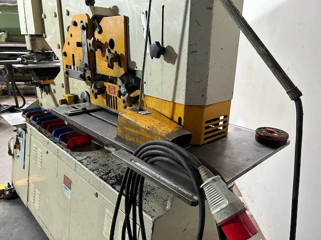 Geka - hydracrop 70/sd - ponsmachine - afbeelding 12 van  12
