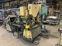 Geka cep/11h pons- en knipmachine