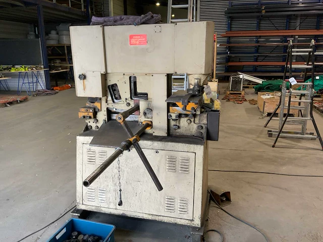 Geka hydracrop 50 / s gecombineerde pons / knipmachine - afbeelding 2 van  9