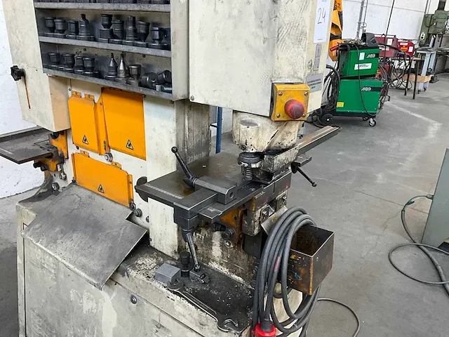 Geka hydracrop 55/a punch knabbelmachine 1998 - afbeelding 7 van  10