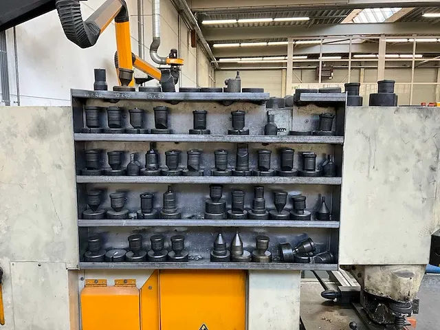 Geka hydracrop 55/a punch knabbelmachine 1998 - afbeelding 10 van  10