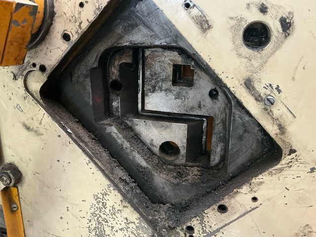 Geka multricrop pons/knip machine - afbeelding 12 van  24