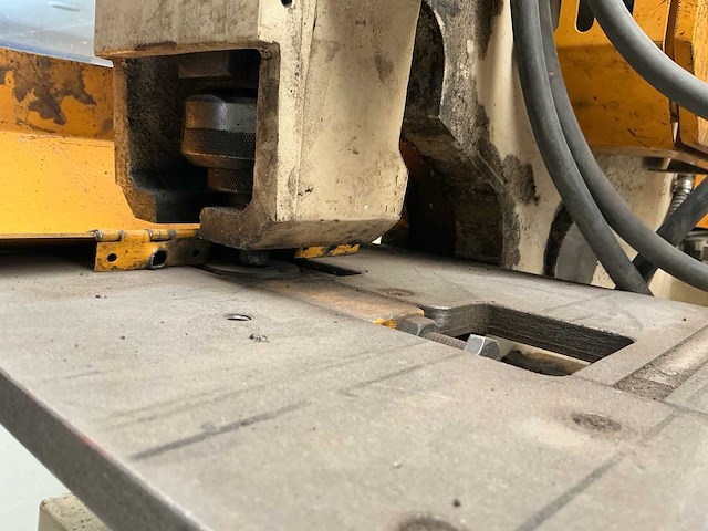 Geka multricrop pons/knip machine - afbeelding 9 van  24