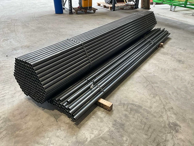 Gelaste precisiebuis 35 x 1,5 x 2998 mm e220+c (169x) - afbeelding 1 van  8