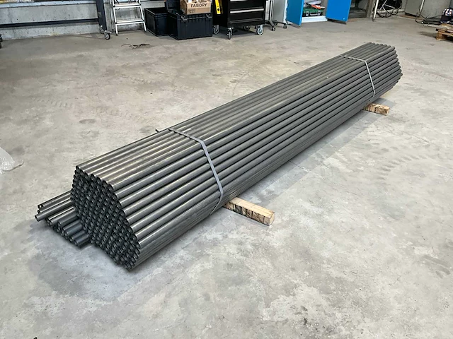 Gelaste precisiebuis 35 x 1,5 x 2998 mm e220+c (169x) - afbeelding 3 van  8