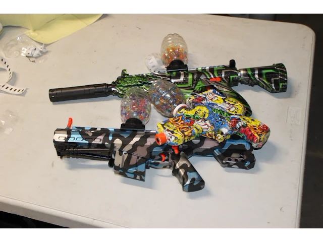 Gelblaster demo modellen 3x zie foto - afbeelding 1 van  7