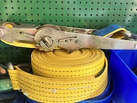 Gele spanband met ratelstuk 50mm breed 9 mtr. lang met ergo ratel - afbeelding 2 van  7