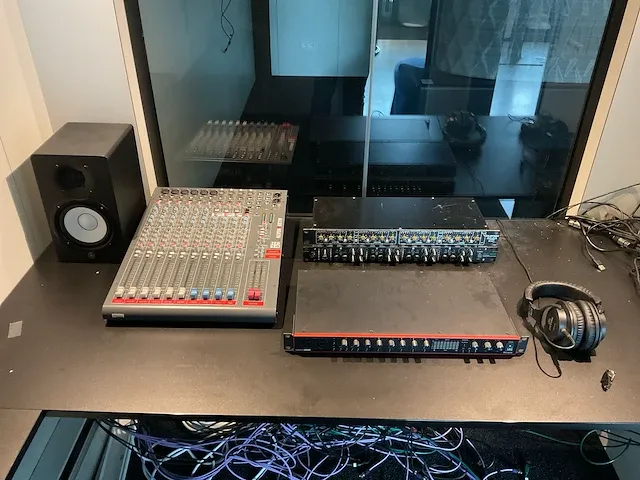 Geluid mixers met toebehoren - afbeelding 1 van  9