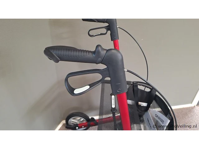 Gemino rollator | model 30 comfort | kleur rood | maat l - afbeelding 7 van  10