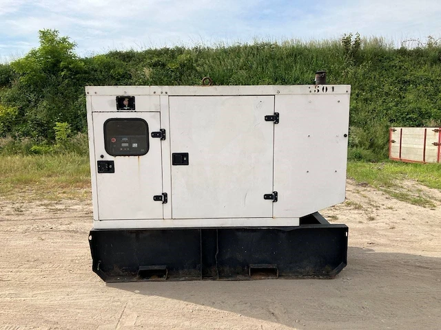 Generator sdmo diesel 2020 - afbeelding 1 van  1