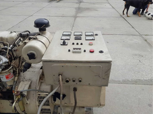 Generator - afbeelding 5 van  7
