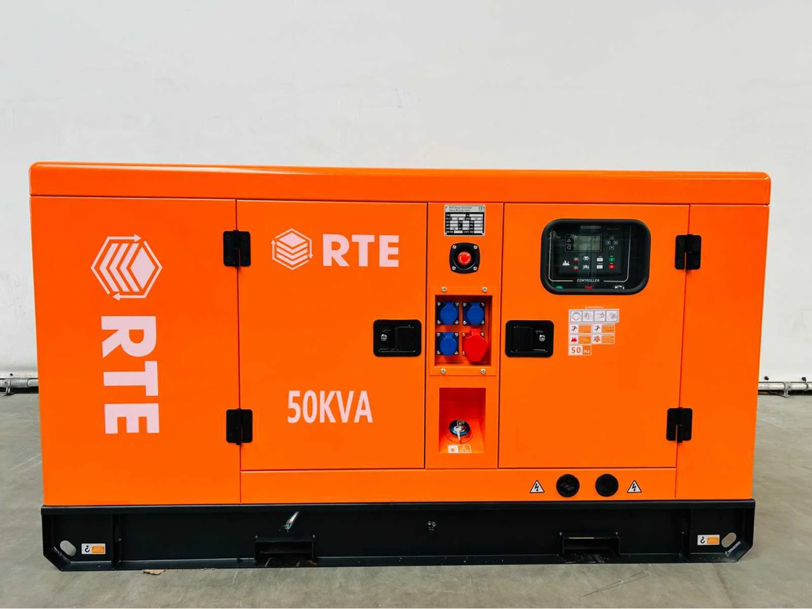 Generatoren, logistieke transportmiddelen, woonunit en reinigingsmachines