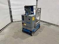 Genie - gr-12 - aerial work platforms - 2013 - afbeelding 1 van  9