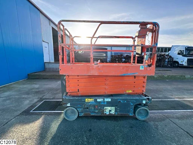 Genie - gs 3246 - lifting platforms - 2014 - afbeelding 4 van  15