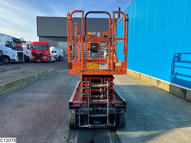 Genie - gs 3246 - lifting platforms - 2014 - afbeelding 7 van  15