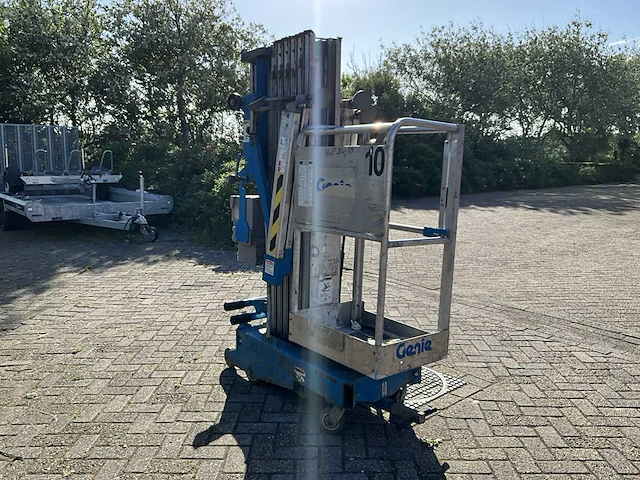 Genie awp 30s-10 hoogwerker - afbeelding 2 van  8