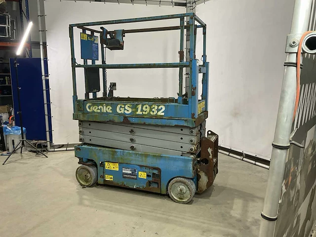 Genie gs -1932 hoogwerker - afbeelding 10 van  17