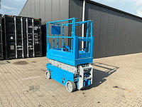 Genie gs-1532 schaarhoogwerker - afbeelding 14 van  18