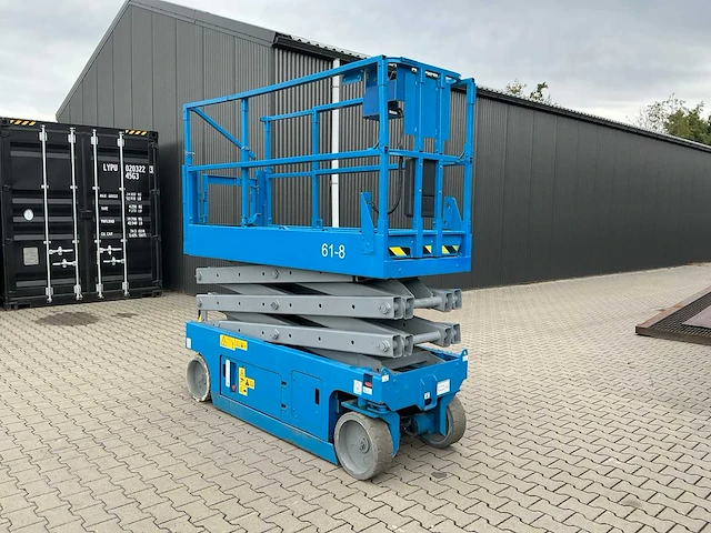 Genie gs-2032 schaarhoogwerker - afbeelding 12 van  27