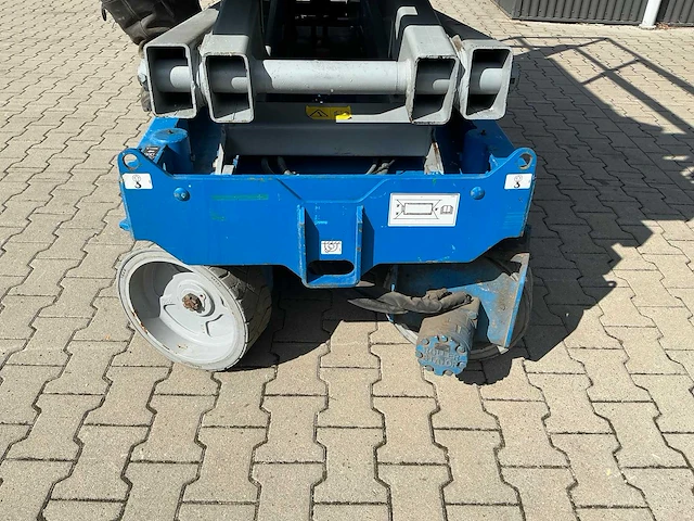 Genie gs-2032 schaarhoogwerker - afbeelding 14 van  29