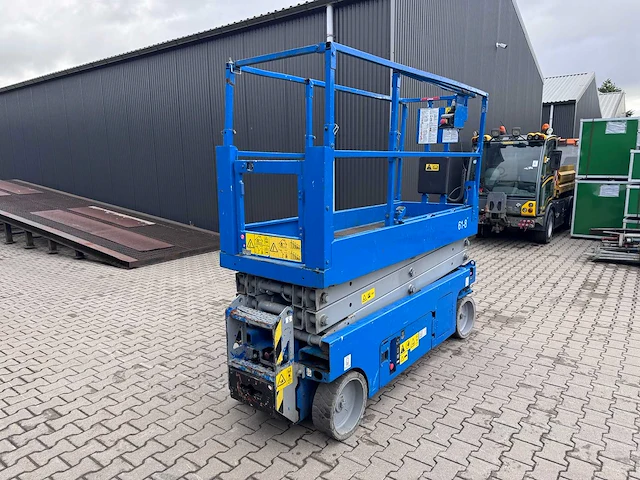 Genie gs-2032 schaarhoogwerker - afbeelding 15 van  28