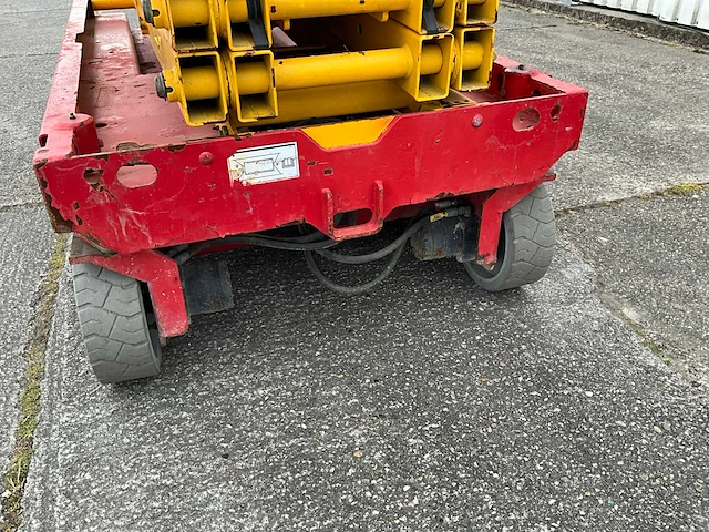 Genie gs-2646 schaarhoogwerker - afbeelding 12 van  13