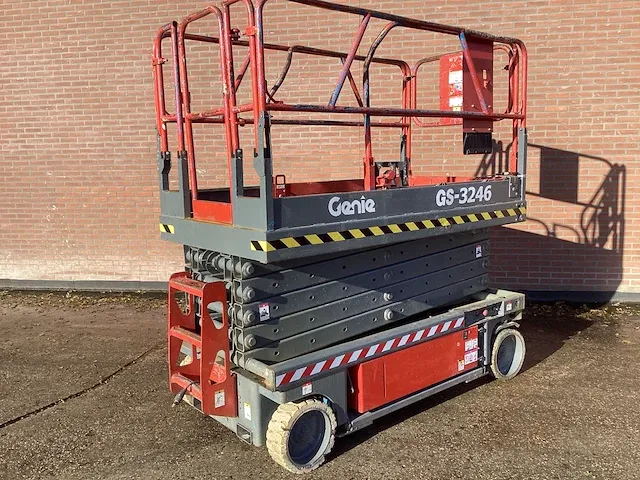 Genie gs-3246 hoogwerker - afbeelding 1 van  11