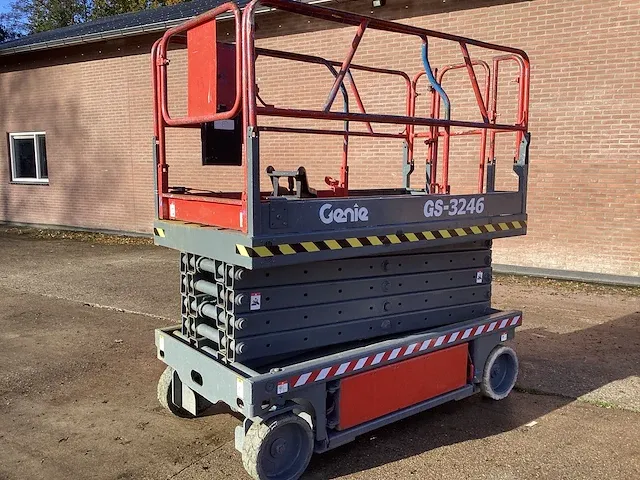 Genie gs-3246 hoogwerker - afbeelding 6 van  11