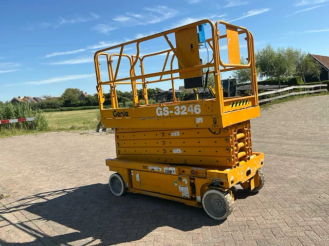 Genie gs-3246 hoogwerker - afbeelding 10 van  16