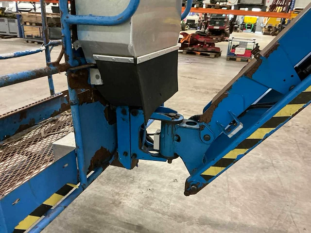Genie s-45 hoogwerker - afbeelding 2 van  24