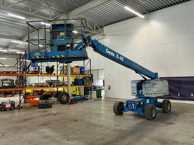 Genie s-45 hoogwerker - afbeelding 12 van  24