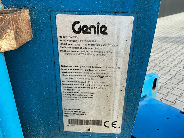 Genie z-45/25 4x4 zelfrijdende knik-telescoophoogwerker - afbeelding 33 van  40