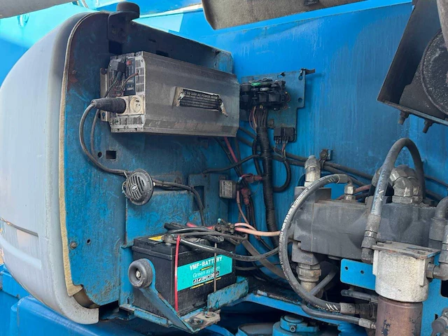 Genie z135/70 knikarm hoogwerker - afbeelding 4 van  15