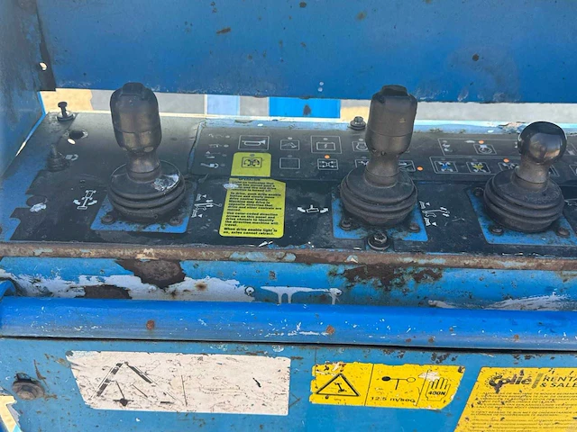 Genie z135/70 knikarm hoogwerker - afbeelding 2 van  15