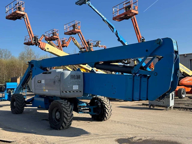 Genie z135/70 knikarm hoogwerker - afbeelding 8 van  15