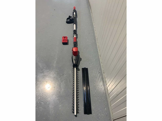 Geo - tuingereedschap op accu, 5 diverse apparaten, accu en lader - afbeelding 15 van  28