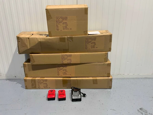 Geo - tuingereedschap op accu, 5 diverse apparaten, accu en lader - afbeelding 21 van  28