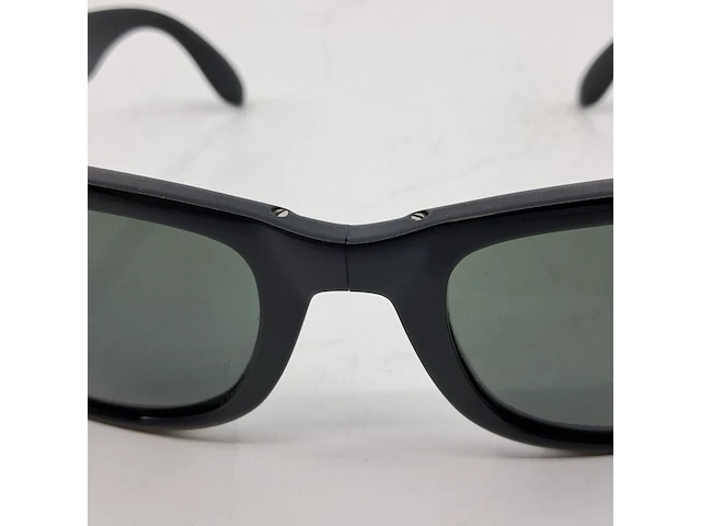 Gepolariseerde zonnebril, ray-ban, rb4104 folding wayfarer - afbeelding 9 van  13