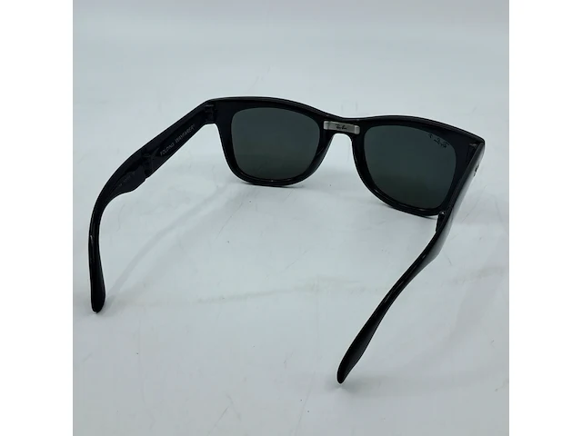 Gepolariseerde zonnebril, ray-ban, rb4104 folding wayfarer - afbeelding 11 van  13
