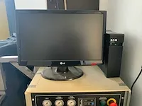 Gerber - cutter dcs-2500 - stoffen snijmachine met tafel - 2001 - afbeelding 10 van  35