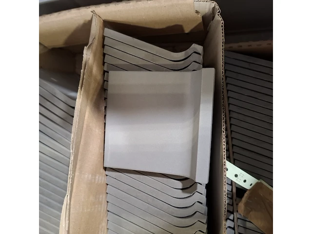 Gereedschap en garageinventaris - afbeelding 2 van  12