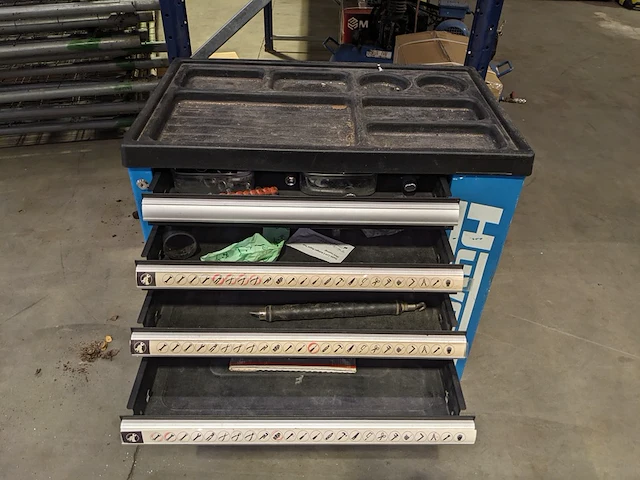 Gereedschap kast met inhoud , huvema - afbeelding 3 van  19