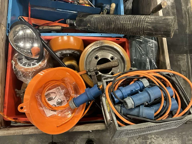 Gereedschap - afbeelding 5 van  8