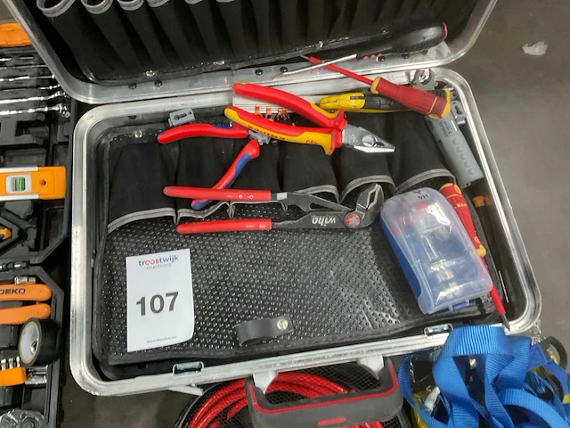 Gereedschap - afbeelding 2 van  7