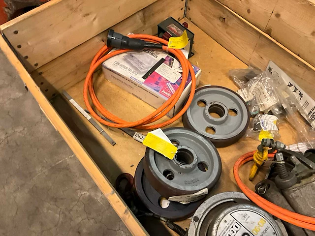 Gereedschappen en onderdelen - afbeelding 4 van  5
