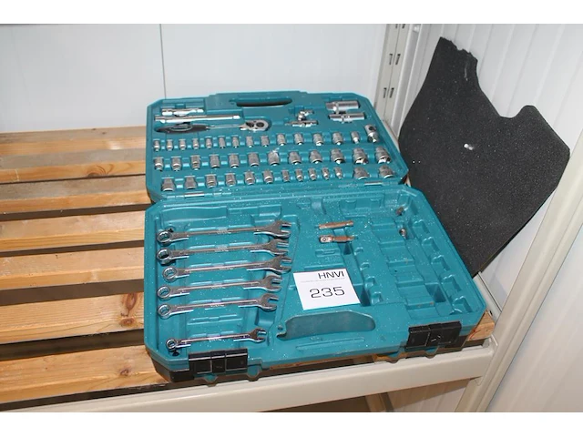 Gereedschappenset makita. incompleet. - afbeelding 1 van  3